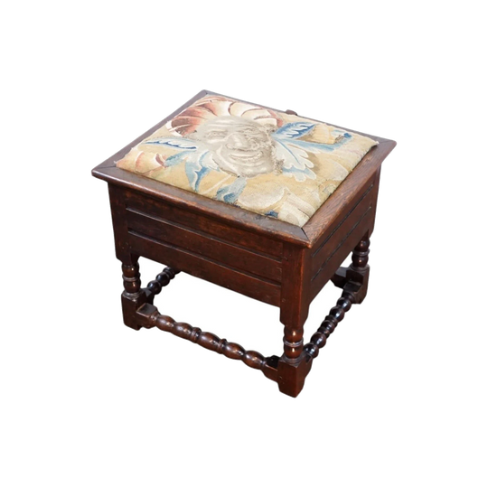 English Oak ‘close’ stool with Aubusson face top, c.1680