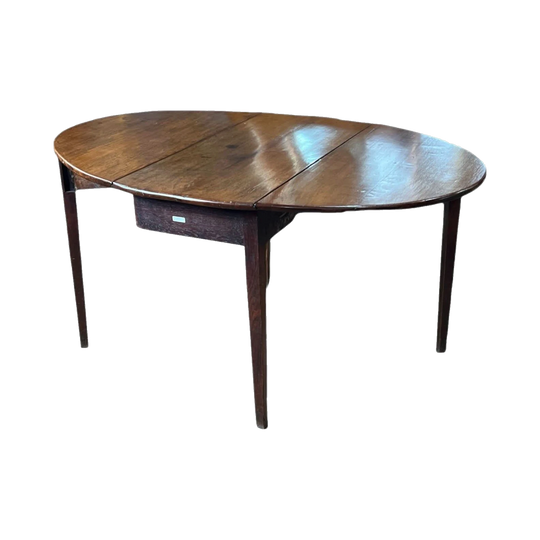 Georgian oak dropside table, with oval leaves and square tapered legs, c.1790