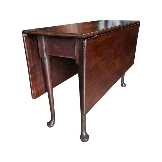 Georgian Mahogany dropside table with pad feet, c. 1760