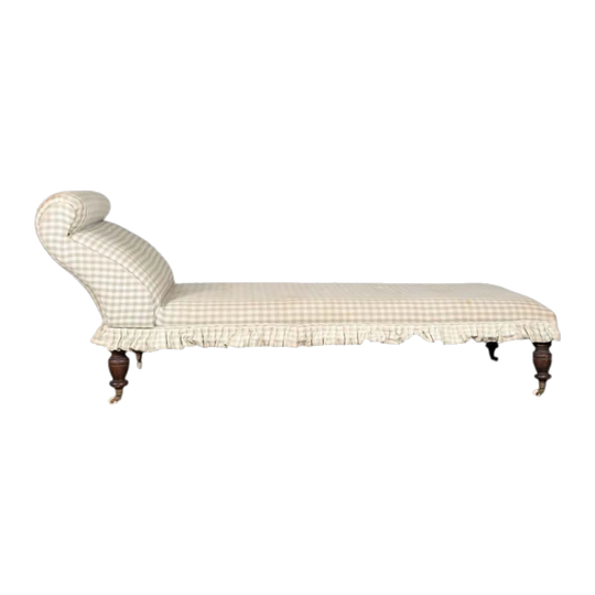Victorian Daybed Chaise Lounge ‘Vicky’ – Restored