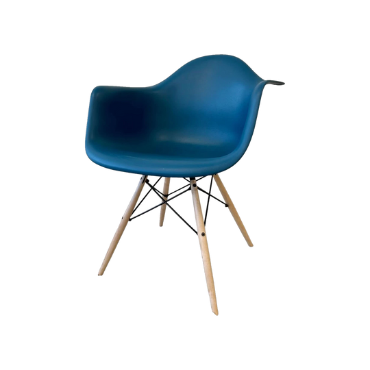Eames Moulded Armchair, Herman Miller