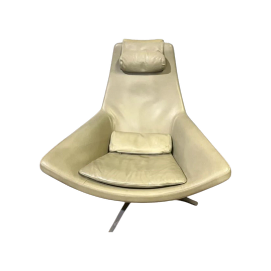 B&B Italia "Metropolitan" Armchair – Leather / Swivel Base