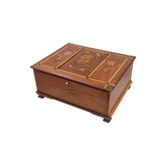 Box made in Knockaloe internment camp Isle of Man 1916