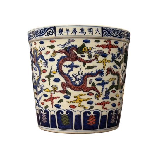 370: Chinese Porcelain Dragon Brush Pot