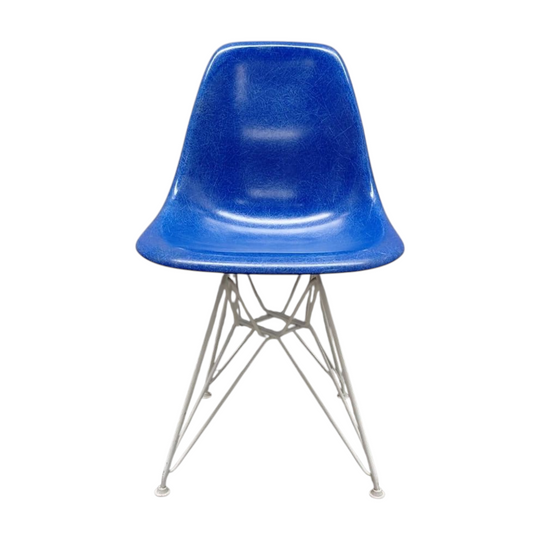 Authentic Herman Miller Eames Molded Fiberglass Side Chair – Ultramarine Blue / White Wire Base