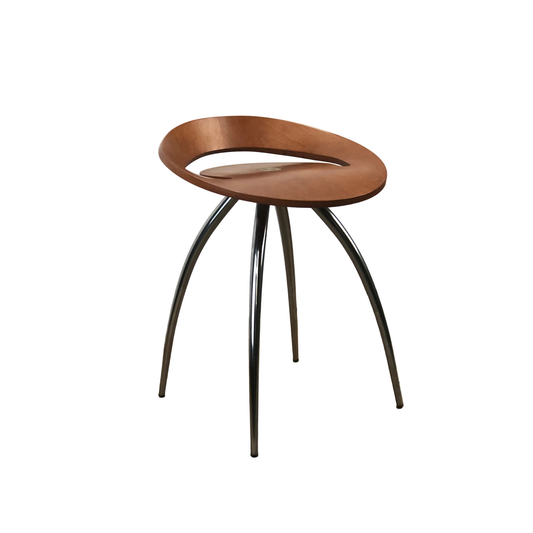 Lyra Magis Low Stool