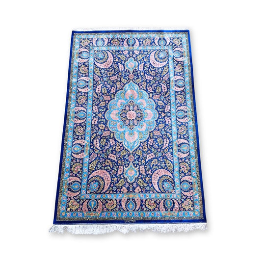 Iran Qum Saadi Persian Carpet signed 130 x 198cm