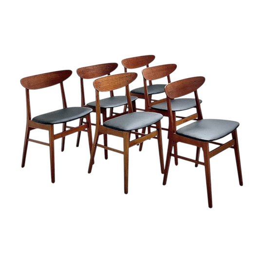Farstrup Mobler Model 100 'Mosbol' Dining Chairs, Set of Six, Danish, 1960s, Black Vinyl