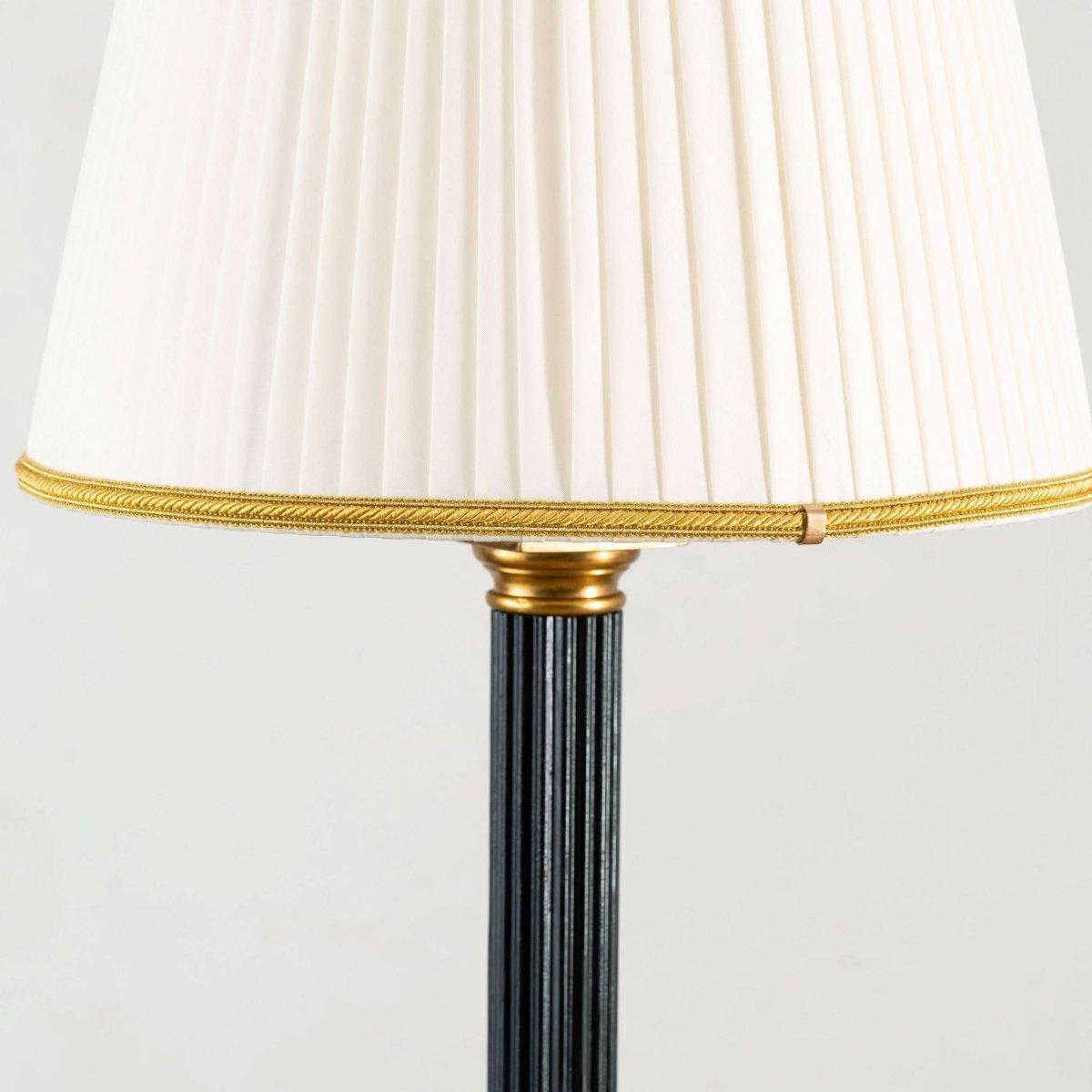 A Empire Style Patinated Bronze and Lacquered Brass Corinthian Column Table Lamp | Bazaa | Designer, Vintage and Antique Furniture