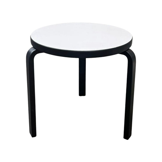 Alvar Aalto Artek 90 side table