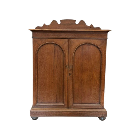 Anglo-Indian Style Teak Linen Press c.1900
