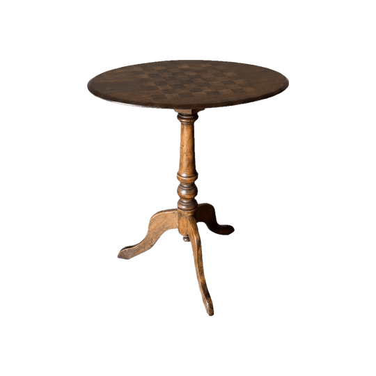 Antique Colonial Pine Oval Chess Table