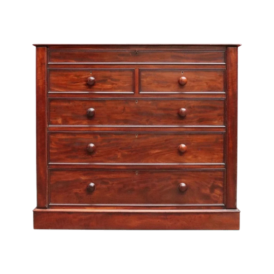 Antique English Mahogany Six Drawer Chest of Drawers, Graduating Drawers. B13130