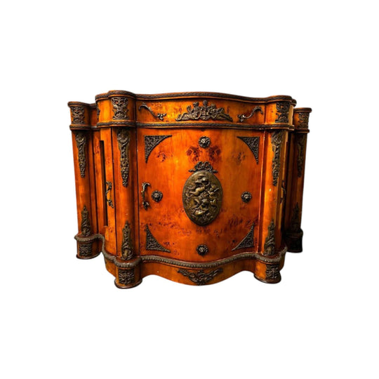 ANTIQUE FRENCH BUFFET FROM THE POSSESSIONS OF KING LOUIS XVI SIDEBOARD