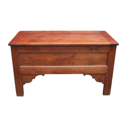 Antique French oak mule chest or blanket box circa 1850. B13027