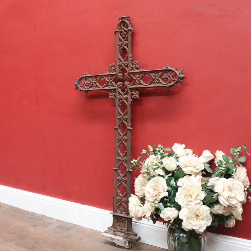Antique French Wrought Iron Crucifix with Fretwork – Garden Memorial Cross. B12518 | Bazaa | Designer, Vintage and Antique Furniture