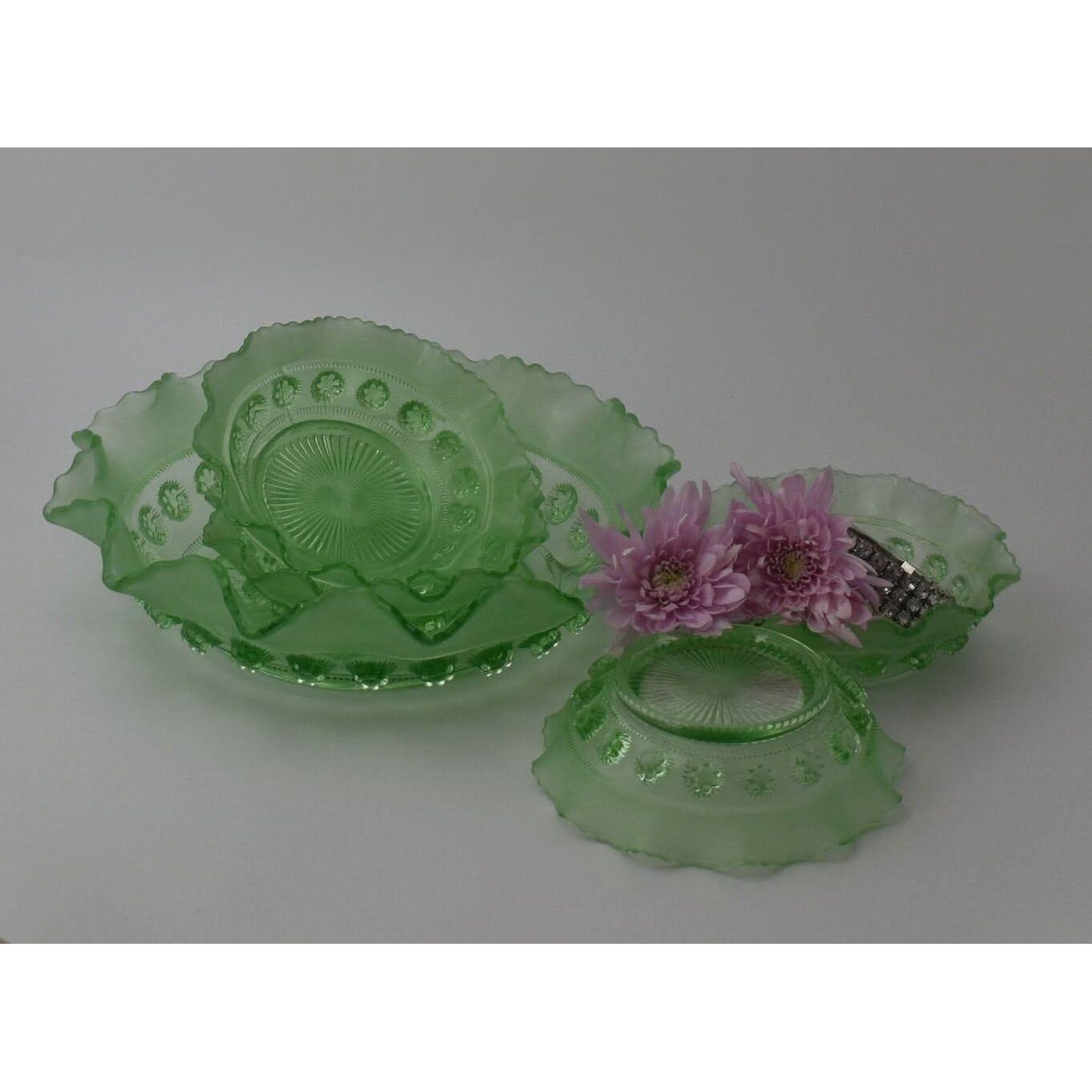 Prunt Shop Art Deco - Davidson #269 - Green Glass 'Blackberry Prunt' Bowl Set ...