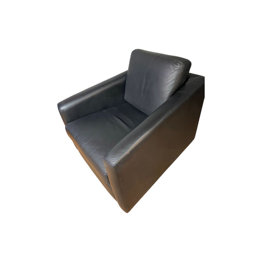 Arthur G Frankie Swivel Chair