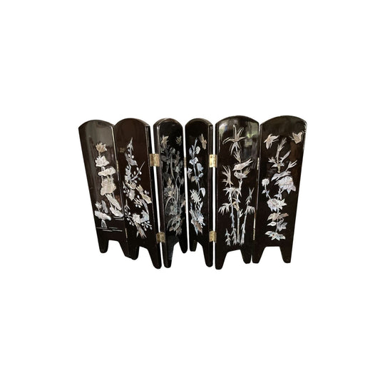 Beautiful lacquered Mother of Pearl wooden Oriental mini folding table screen. Reversible. Asian Decor.