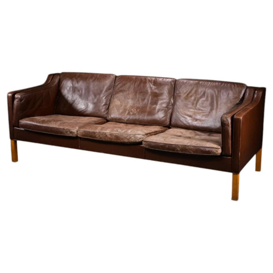Børge Mogensen. Three-seater leather sofa, model 2213