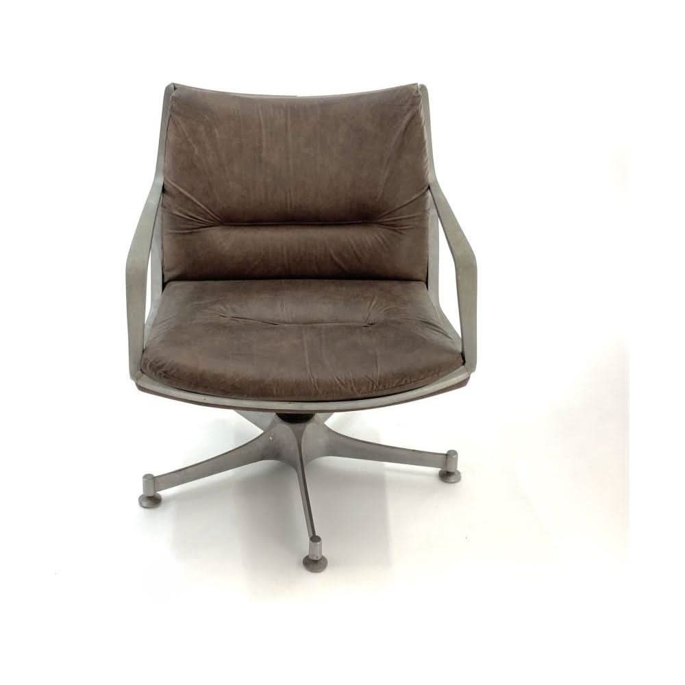 Brown Lowback Commander Office Chair by Jorge Zalszupin for L'Atelier | Bazaa | Designer, Vintage and Antique Furniture