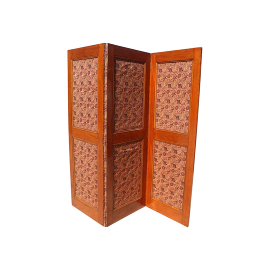 Cedar three fold room screen or room divider
