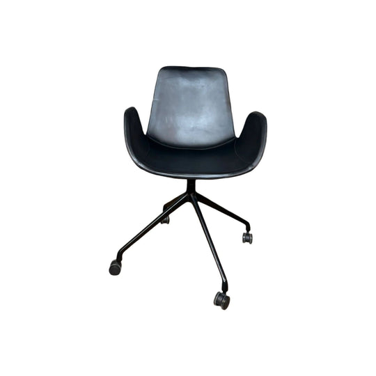 Cloud Swivel Chair with Castors by Zuster
