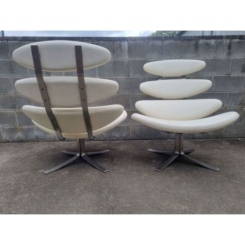 Corona chair by Poul Volther | Bazaa | Designer, Vintage and Antique Furniture