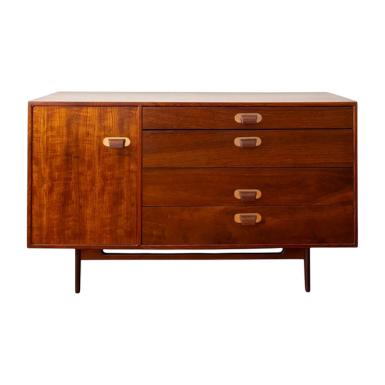 Mid-century sideboard designed by Jens Risom for William Latchford