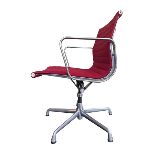 Herman Miller Eames Aluminium Group Management Chair, Red Upholstery | Polished Aluminium Frame I Verified Authentic