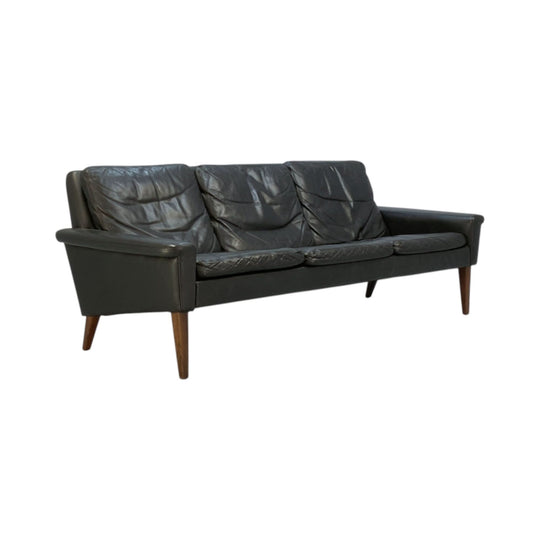 Danish Black Leather Lounge Chair by Vamo Sønderborg