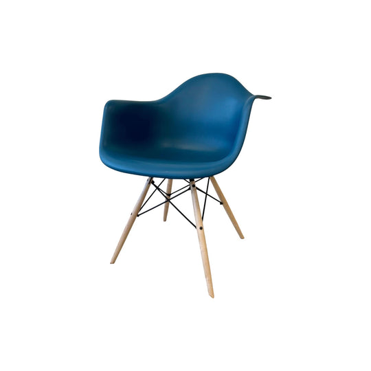 Eames Moulded Armchair, Herman Miller