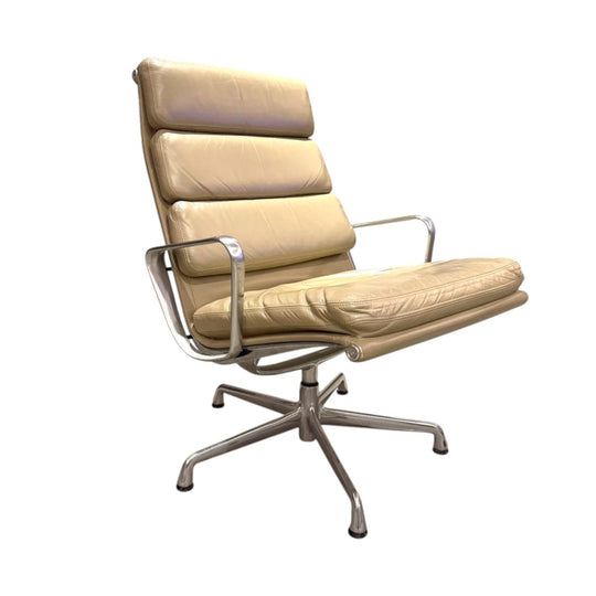 Eames Soft Pad Lounge Chair 2004 - Herman Miller EA433