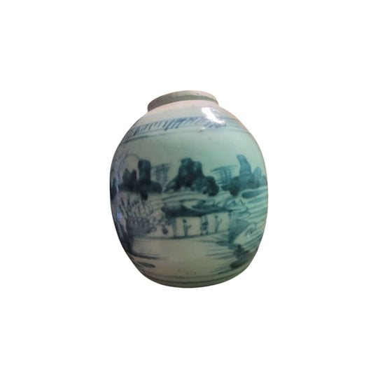 Early chinese blue & white ginger jar