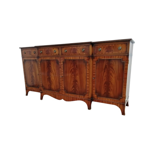 ED Hudson buffet in Walnut veneer