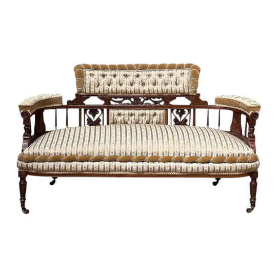 Edwardian walnut settee c.1900
