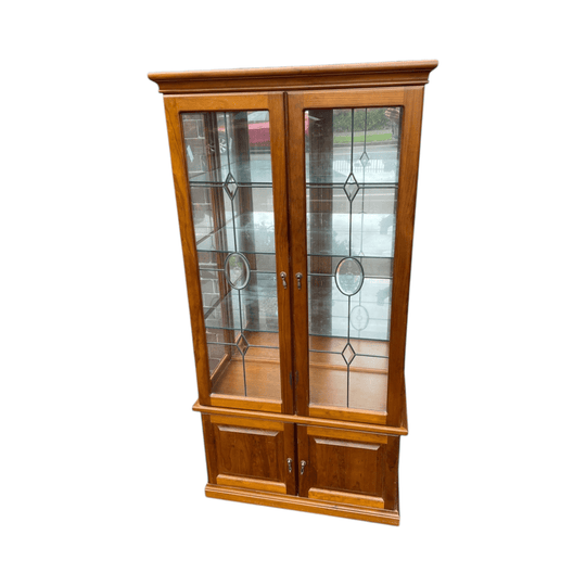 Elegant Display Cabinet with 3 Shelves and Mirror