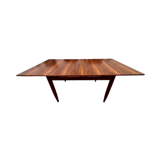Extendable Dining Table in Black Bean