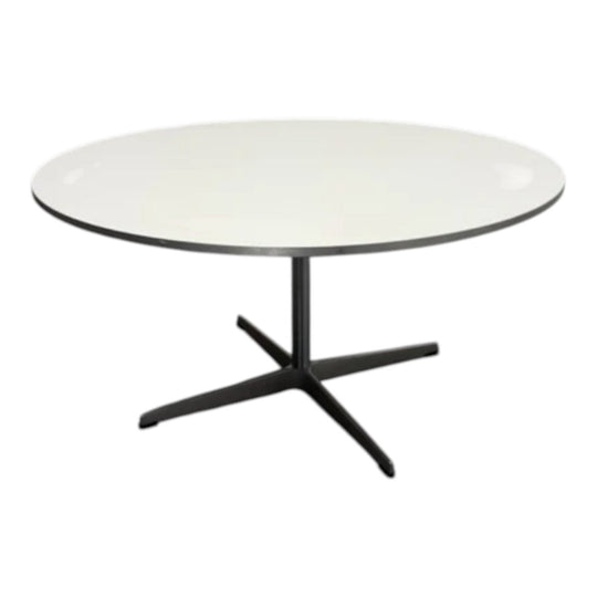 Fritz Hansen Circular Coffee side Table 900mm – Arne Jacobsen