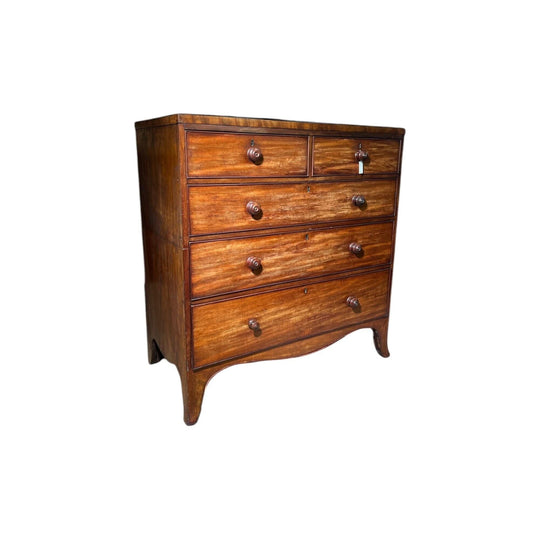 Handsome Mahogany George III chest of drawers with original knobs, c.1790