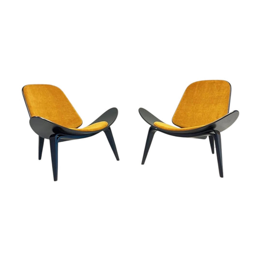 Hans Wegner Armchairs CH 07