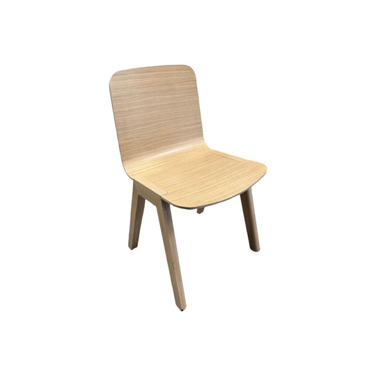 Heldu Chair by Alki – Designed by Jean Louis Iratzoki
