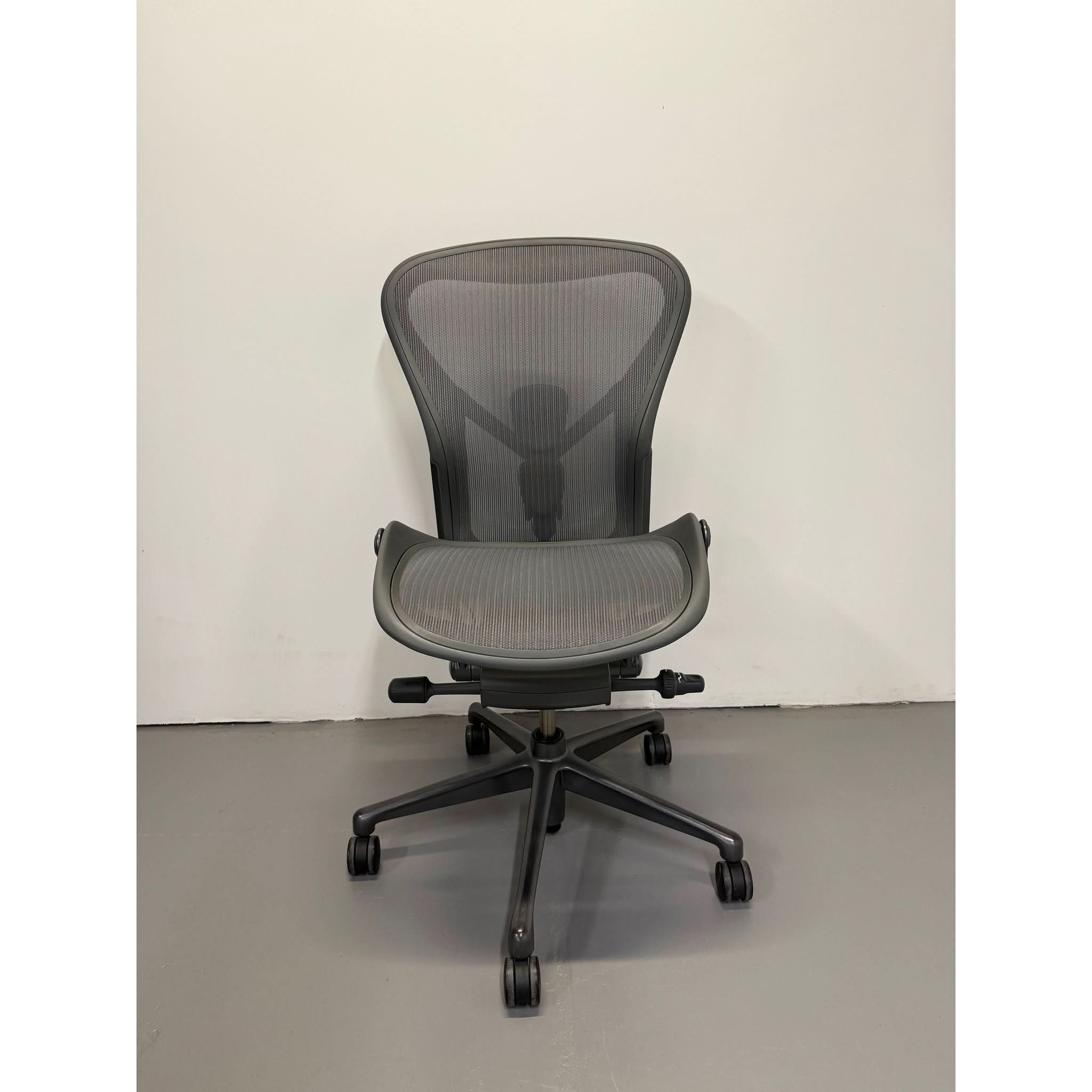Shop Herman Miller Aeron Remastered Office Chair – Size B (Carbon