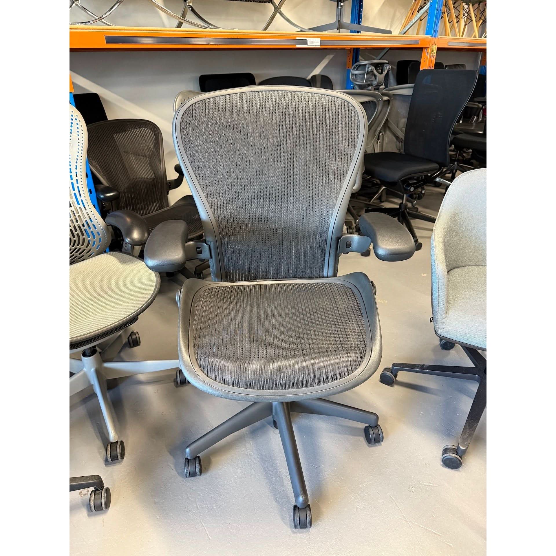 Herman miller Aeron with Armrest - Graphite (Size C) | Bazaa | Designer, Vintage and Antique Furniture