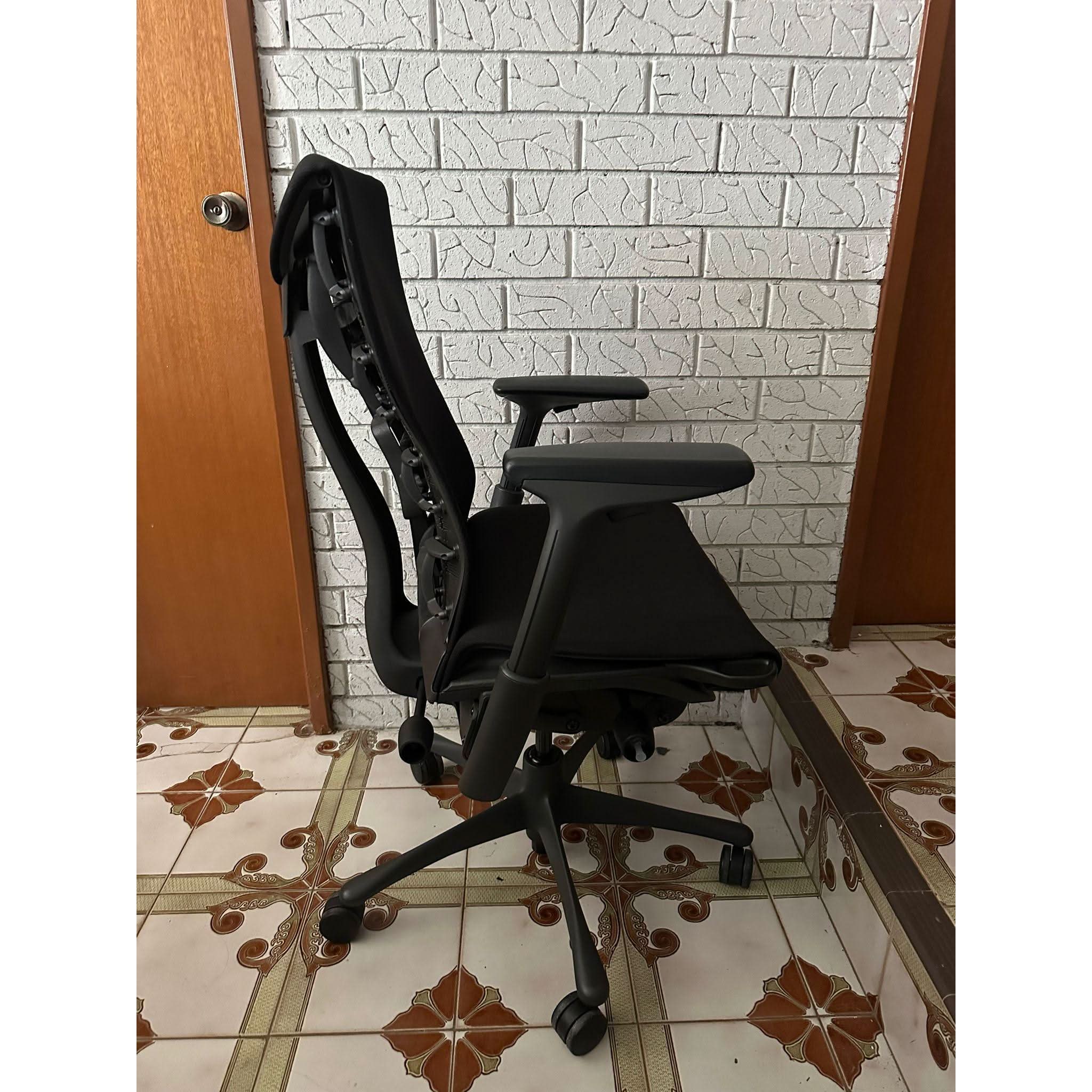 Shop Herman Miller Embody Bazaa