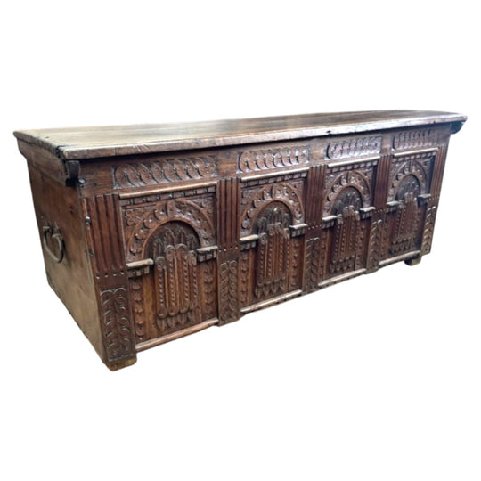 Italian Baroque Carved Oak Panelled Cassone.