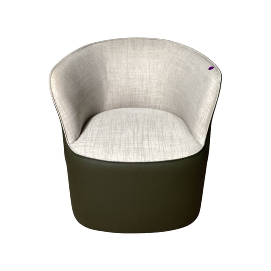 Jardan Pearl Swivel Armchair Cream