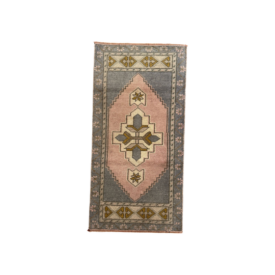 Rug.109 | 48 x 102cm | Mini Turkish rug