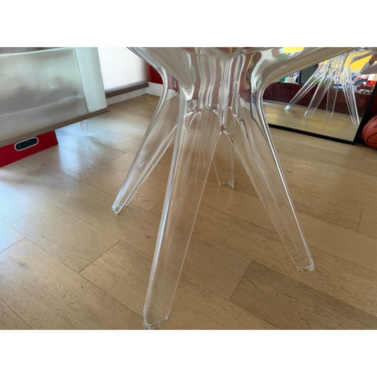 Kartell Sir Gio Round Table transparent smoke color | Bazaa | Designer, Vintage and Antique Furniture