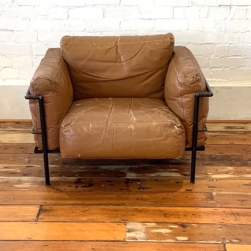 Le Corbusier LC3 Sofa and Pair of Lounge Chairs – Black and Tan Leather, Italy | Bazaa | Designer, Vintage and Antique Furniture